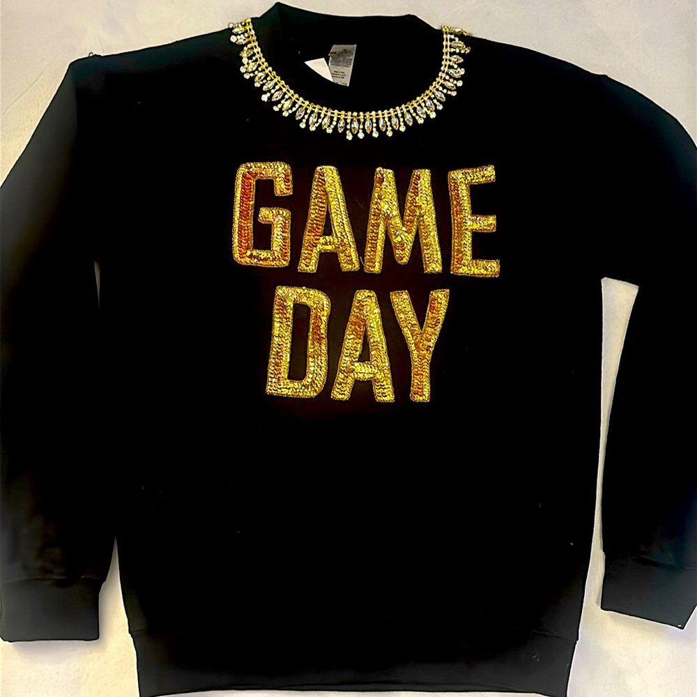 NWT GAME DAY crewneck